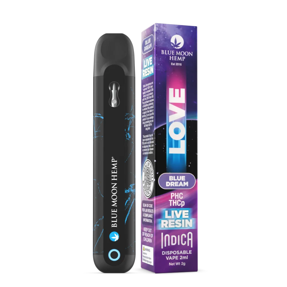 Love Blend Blue Dream Live Resin 2G Disposable Vape - Image 1
